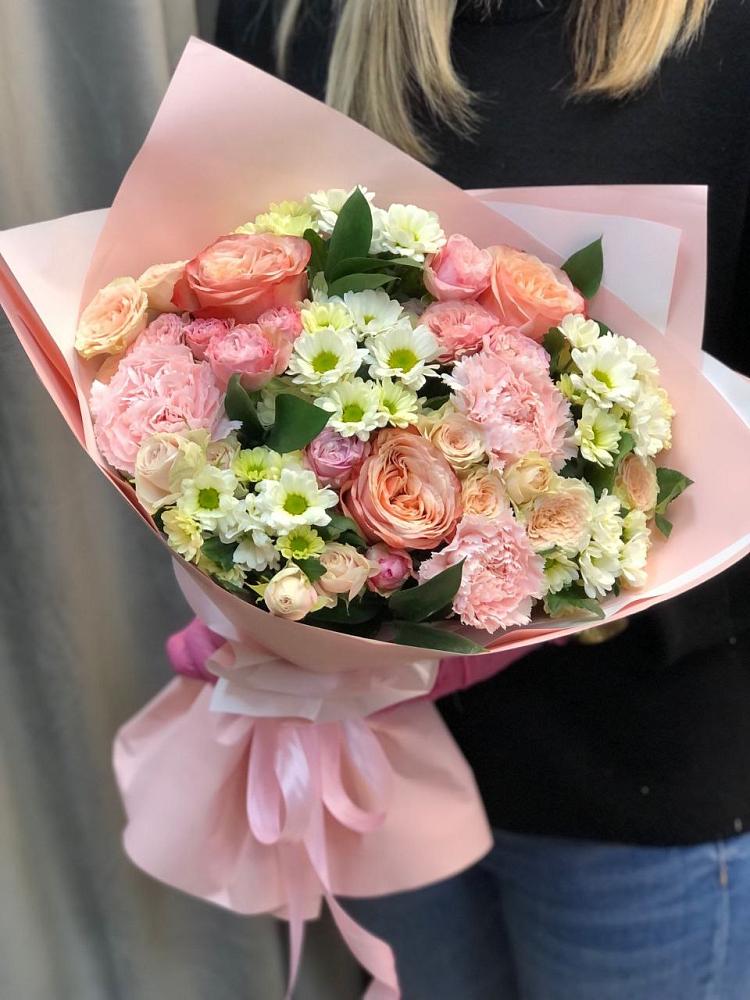 Букет цветов из: Гвоздики, Розы и Хризантемы в Первомайском Удмуртская республика