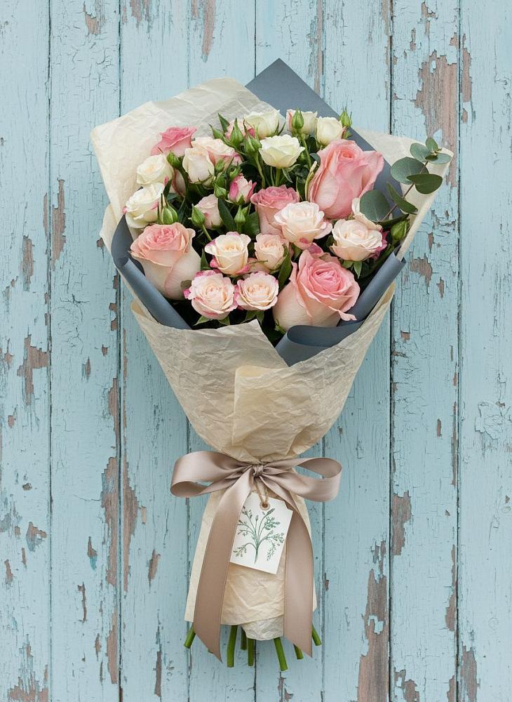 Букет цветов из: Розы в Первомайском Удмуртская республика