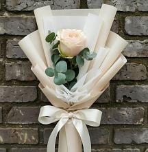 Букет цветов из:  Розы в Первомайском Удмуртская республика