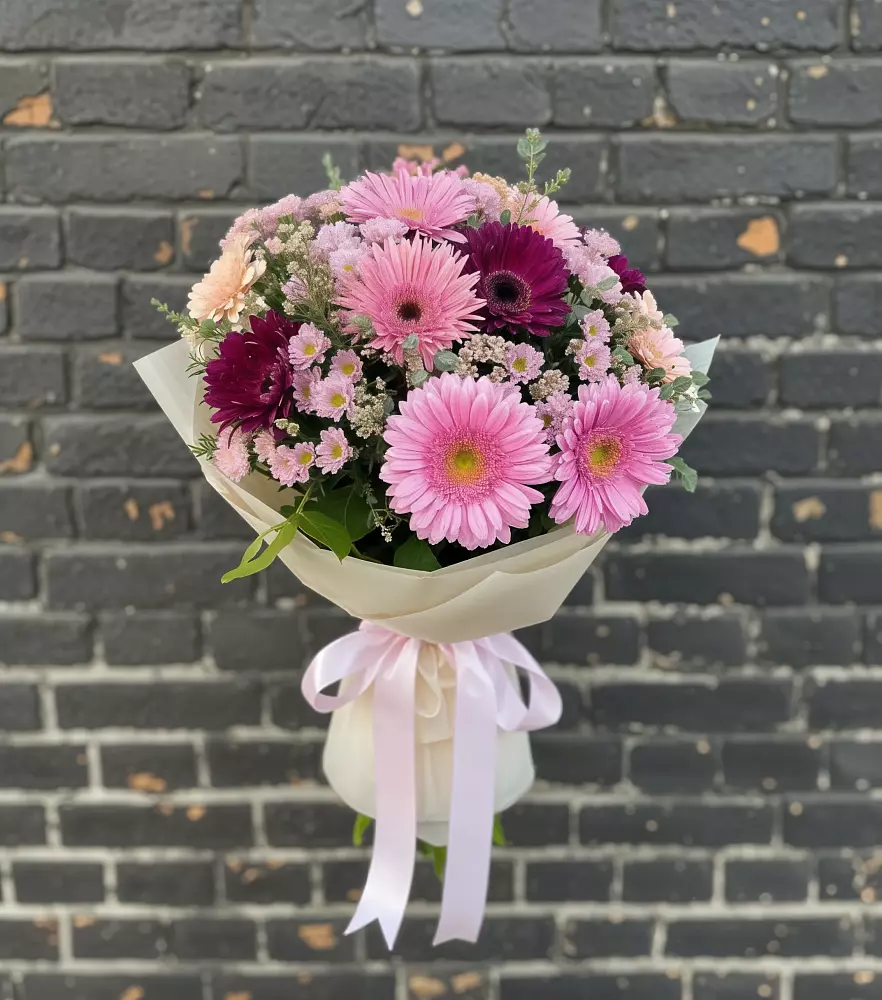 Букет цветов из: Герберы и Хризантемы в Первомайском Удмуртская республика