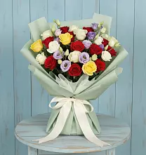 Букет цветов из:  Розы в Первомайском Удмуртская республика