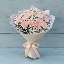 Букет цветов из:  Гвоздики в Первомайском Удмуртская республика