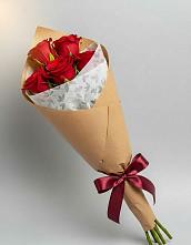 Букет цветов из:  Розы в Первомайском Удмуртская республика