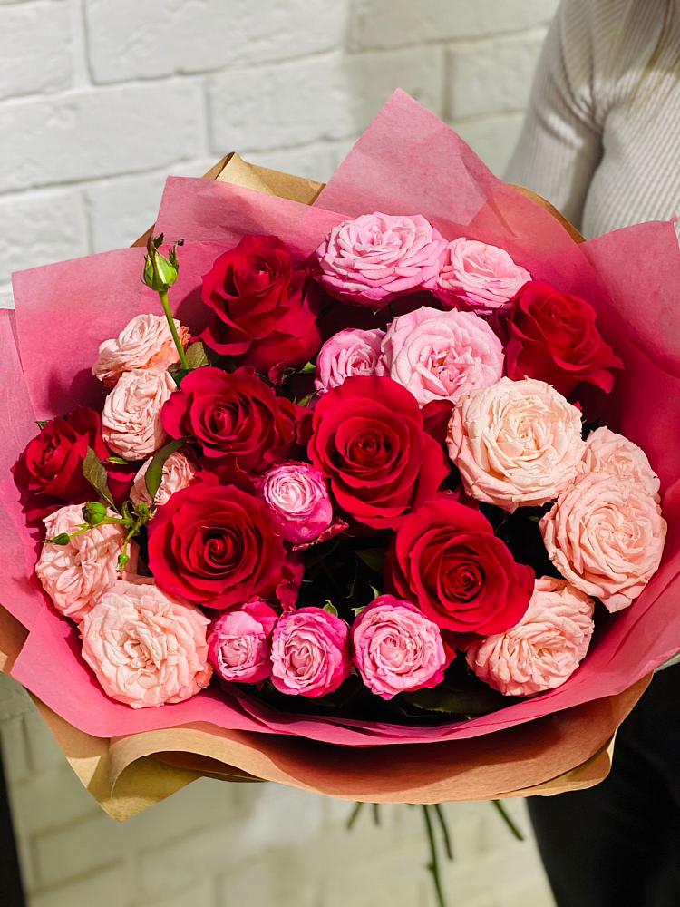 Букет цветов из: Розы в Первомайском Удмуртская республика