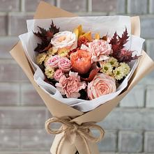 Букет цветов из:  Гвоздики, Хризантемы и Розы в Первомайском Удмуртская республика