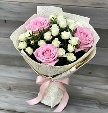 Букет цветов из:  Розы в Первомайском Удмуртская республика