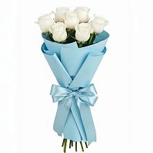 Букет 7 белых роз Проуд в Первомайском Удмуртская республика