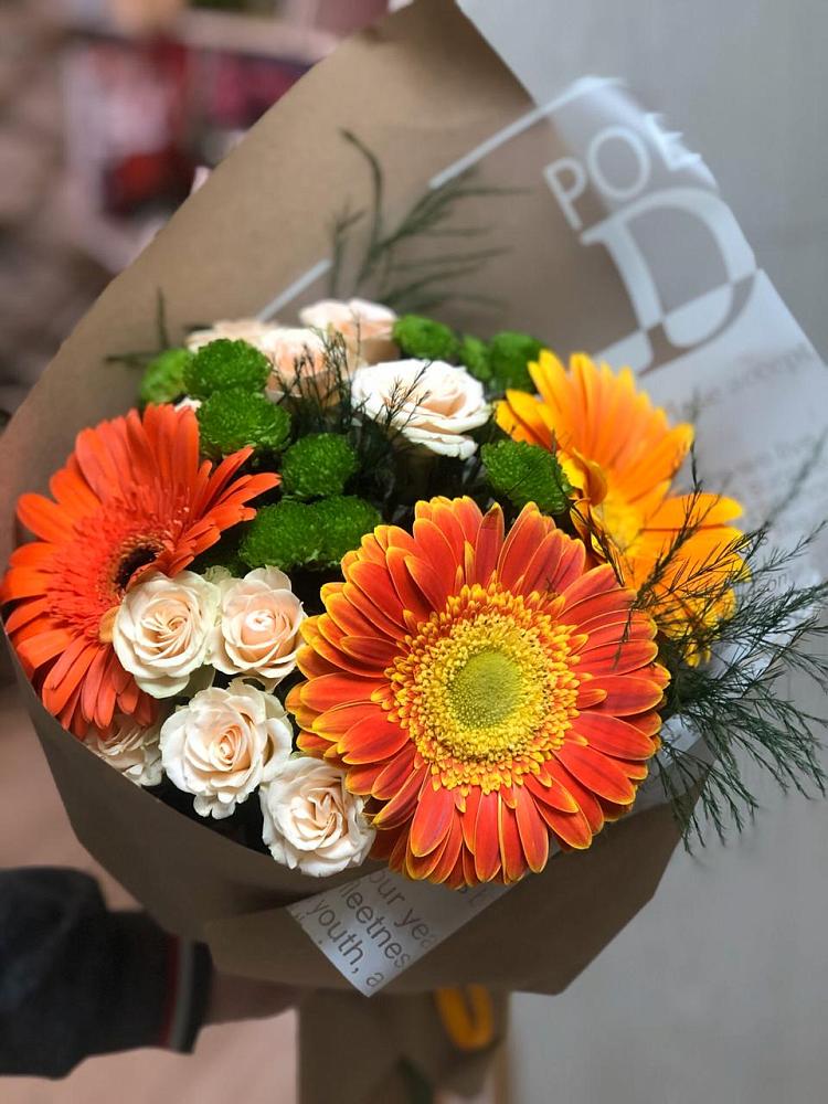 Букет цветов из: Герберы, Хризантемы и Розы в Первомайском Удмуртская республика